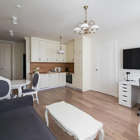 Apartamento Praska Ostoja By Bookinghost